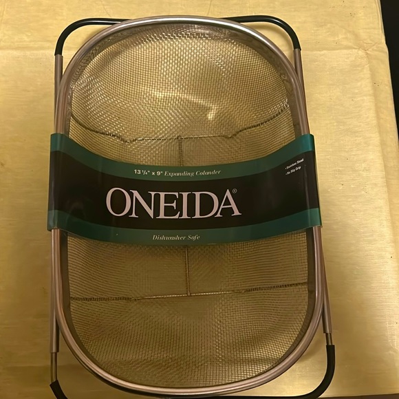 Expandable stainless steel colander - Picture 5 of 8